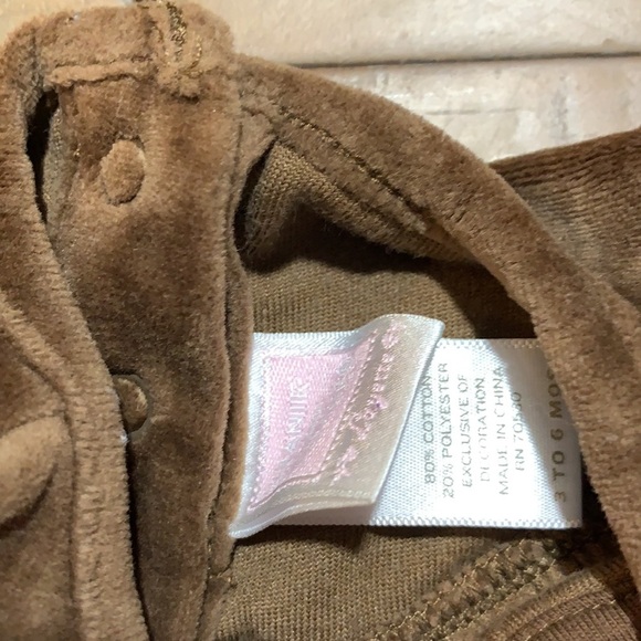 Janie and jack brown velour romper - Picture 5 of 6